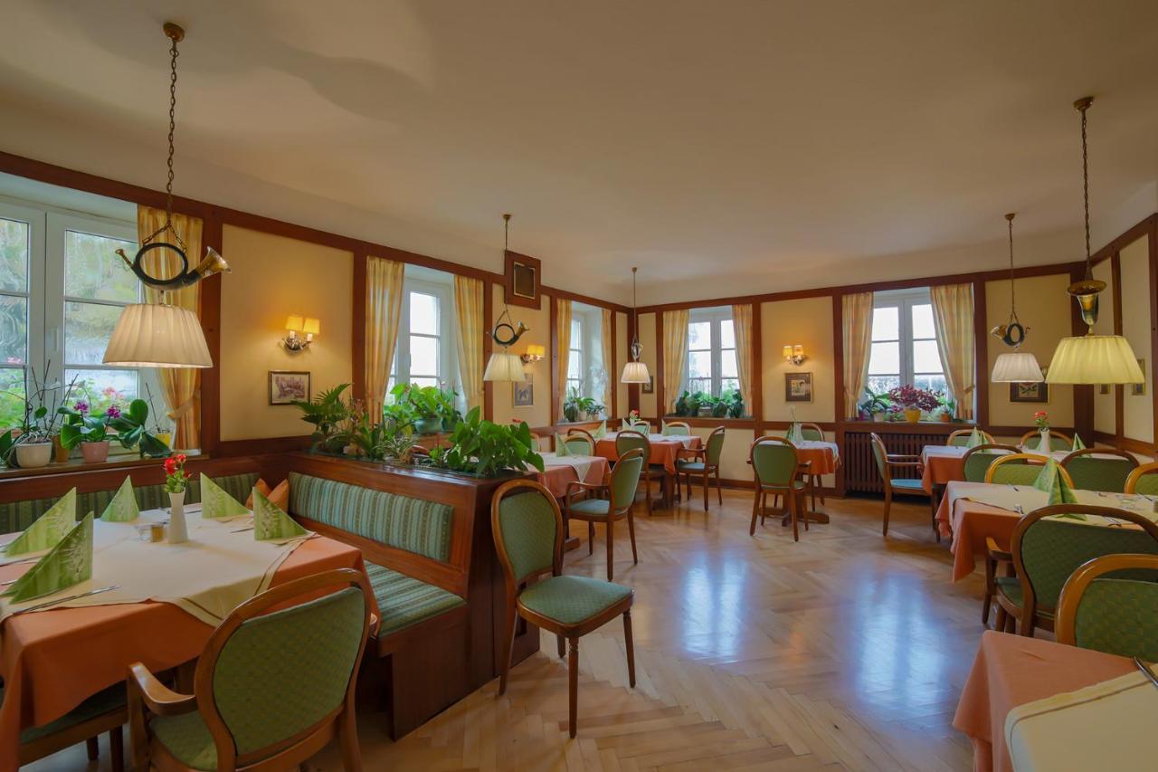 Hotel Post Leutkirch ลอยท์เคียร์ช อิม อัลล์กอย ภายนอก รูปภาพ